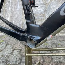 Carica l'immagine nel visualizzatore di Gallery, Wilier Cento1Air