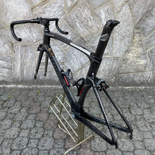 Carica l'immagine nel visualizzatore di Gallery, Wilier Cento1Air