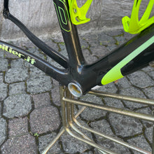 Carica l'immagine nel visualizzatore di Gallery, Wilier Izoard XL
