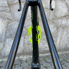 Carica l'immagine nel visualizzatore di Gallery, Wilier Izoard XL
