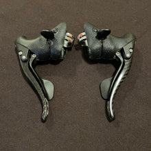 Carica l'immagine nel visualizzatore di Gallery, Campagnolo Record Titanium 10s