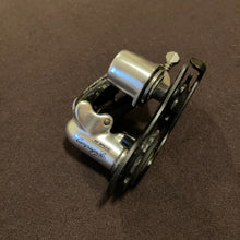 Carica l'immagine nel visualizzatore di Gallery, Campagnolo Record Titanium 10s