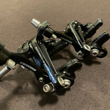 Carica l'immagine nel visualizzatore di Gallery, Campagnolo Record Titanium 10s