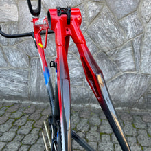 Carica l'immagine nel visualizzatore di Gallery, Colnago C40