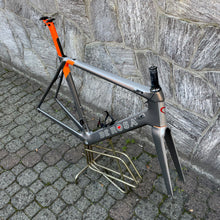 Carica l'immagine nel visualizzatore di Gallery, De Rosa Protos