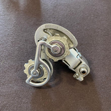 Carica l'immagine nel visualizzatore di Gallery, Campagnolo C Record