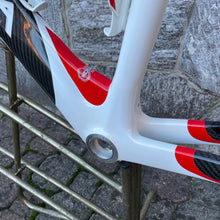 Carica l'immagine nel visualizzatore di Gallery, Kuota Kredo Ultra