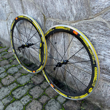 Carica l'immagine nel visualizzatore di Gallery, Mavic Cosmic Carbone SL