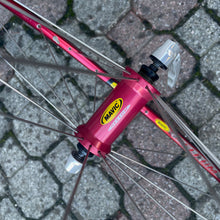Carica l'immagine nel visualizzatore di Gallery, Mavic Helium