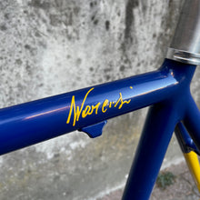 Carica l'immagine nel visualizzatore di Gallery, Narcisi by Columbus