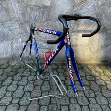 Carica l'immagine nel visualizzatore di Gallery, Trek 5200 US Postal Service