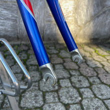 Carica l'immagine nel visualizzatore di Gallery, Trek 5200 US Postal Service