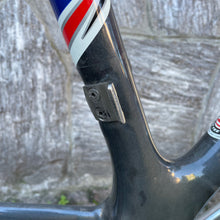 Carica l'immagine nel visualizzatore di Gallery, Trek 5200 US Postal Service