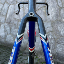 Carica l'immagine nel visualizzatore di Gallery, Trek 5200 US Postal Service