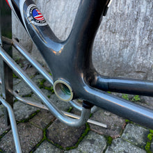 Carica l'immagine nel visualizzatore di Gallery, Trek 5200 US Postal Service
