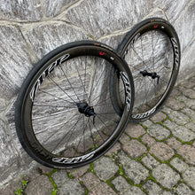 Carica l'immagine nel visualizzatore di Gallery, Zipp 303