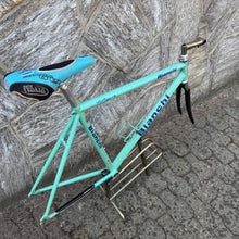 Carica l&#39;immagine nel visualizzatore di Gallery, Bianchi Megatube Titanium
