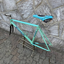 Carica l&#39;immagine nel visualizzatore di Gallery, Bianchi Megatube Titanium
