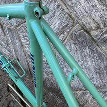 Carica l&#39;immagine nel visualizzatore di Gallery, Bianchi Megatube Titanium
