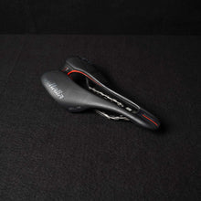 Carica l'immagine nel visualizzatore di Gallery, Selle Italia SLR Superflow
