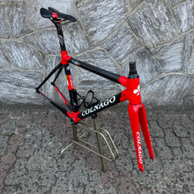 Carica l'immagine nel visualizzatore di Gallery, Colnago C60
