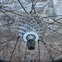 Carica l'immagine nel visualizzatore di Gallery, Mavic Cosmic Carbone SSC
