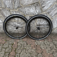 Carica l'immagine nel visualizzatore di Gallery, Mavic Cosmic Carbone SL
