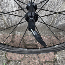 Carica l&#39;immagine nel visualizzatore di Gallery, Mavic Cosmic Carbon PRO SL UST
