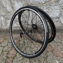 Carica l&#39;immagine nel visualizzatore di Gallery, Fulcrum Racing Zero
