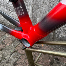 Carica l&#39;immagine nel visualizzatore di Gallery, Colnago Extreme Power
