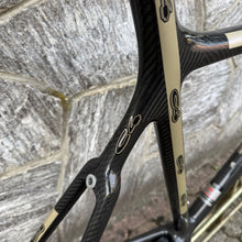 Carica l&#39;immagine nel visualizzatore di Gallery, C4 Vyrus
