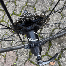 Carica l&#39;immagine nel visualizzatore di Gallery, Zipp 404 Firecrest
