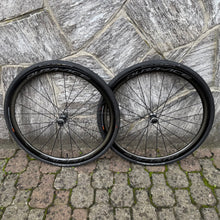 Carica l'immagine nel visualizzatore di Gallery, Shimano Dura Ace C40 WH-9170
