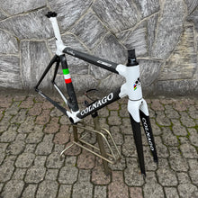 Carica l'immagine nel visualizzatore di Gallery, Colnago C60
