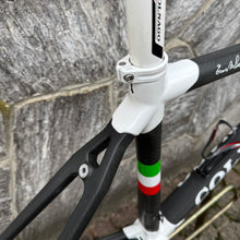Carica l'immagine nel visualizzatore di Gallery, Colnago C60
