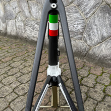 Carica l'immagine nel visualizzatore di Gallery, Colnago C60
