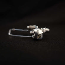Carica l'immagine nel visualizzatore di Gallery, Campagnolo Record Titanium 9s
