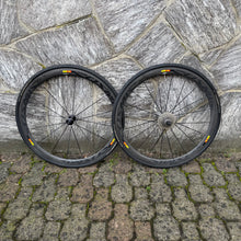 Carica l'immagine nel visualizzatore di Gallery, Mavic Cosmic Carbon 40 SSC
