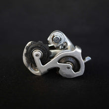 Carica l'immagine nel visualizzatore di Gallery, Campagnolo Record 8s
