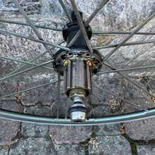 Carica l'immagine nel visualizzatore di Gallery, Campagnolo Shamal Ultra Tubular
