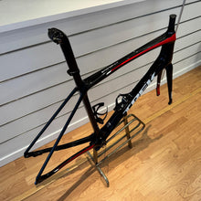 Carica l'immagine nel visualizzatore di Gallery, Trek Emonda SLR
