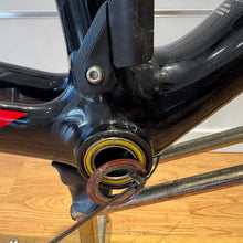 Carica l'immagine nel visualizzatore di Gallery, Trek Emonda SLR
