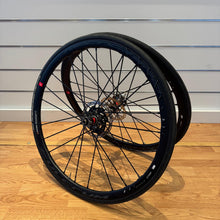 Carica l'immagine nel visualizzatore di Gallery, Fulcrum Racing Zero DB
