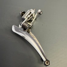 Carica l'immagine nel visualizzatore di Gallery, Campagnolo C Record 1st generation
