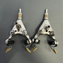 Carica l'immagine nel visualizzatore di Gallery, Campagnolo C Record 1st generation
