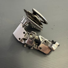 Carica l'immagine nel visualizzatore di Gallery, Campagnolo C Record 1st generation
