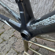 Carica l'immagine nel visualizzatore di Gallery, Bmc Team Machine SLR01
