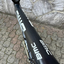 Carica l'immagine nel visualizzatore di Gallery, Bmc Team Machine SLR01
