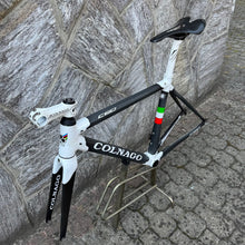 Carica l'immagine nel visualizzatore di Gallery, Colnago C60
