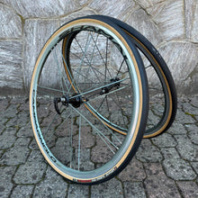 Carica l'immagine nel visualizzatore di Gallery, Campagnolo Shamal Ultra
